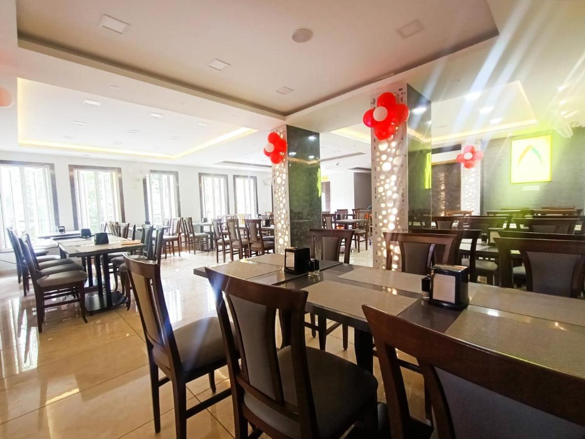 Hotel Maitri マイソール エクステリア 写真