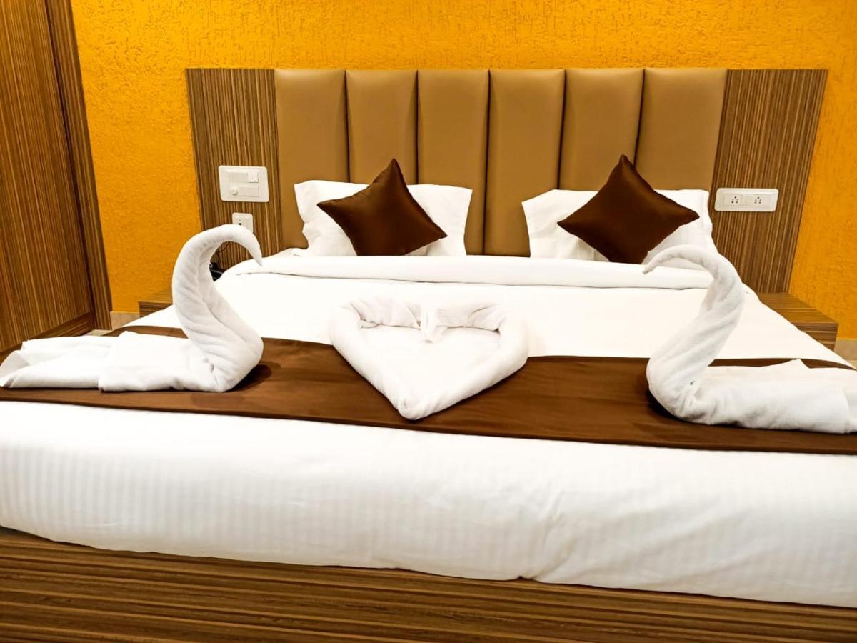 Hotel Maitri マイソール エクステリア 写真