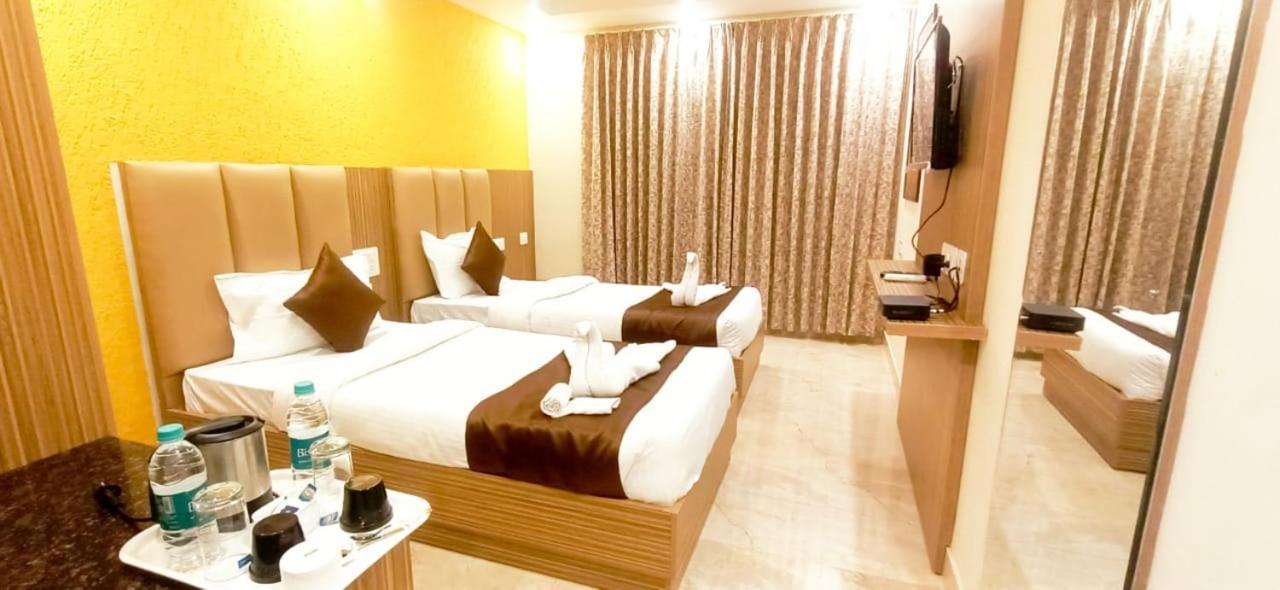 Hotel Maitri マイソール エクステリア 写真